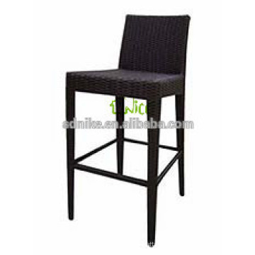 Clavado bar mobiliario silla alta + silla de mimbre muebles